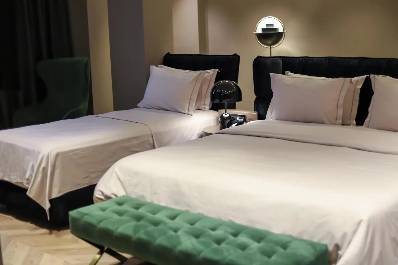 ****  Hotel Unik Tirana Albania