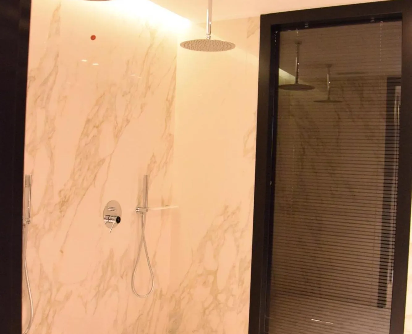 Hotel Unik Tirana Albania