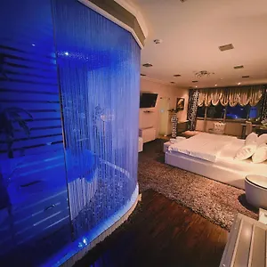 https://hotel-rosa-blu.albaniahotels.org