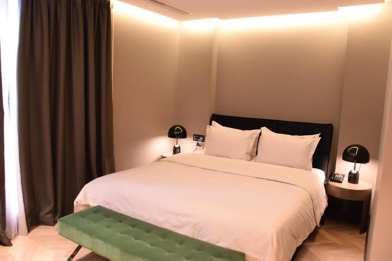 Hotel Unik Selitë e Vogël