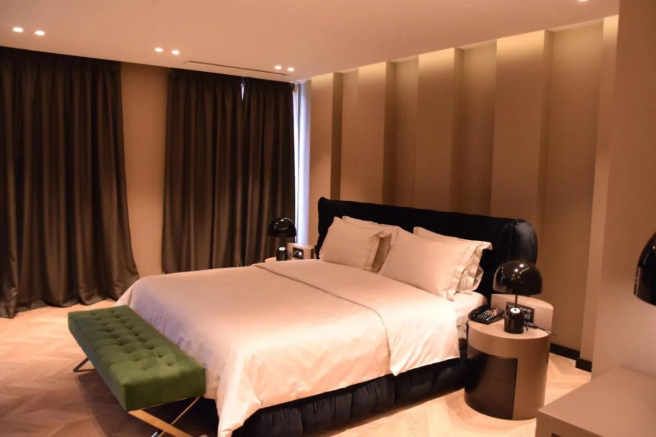 Hotel Unik Selitë e Vogël